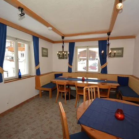 Bed & Breakfast Haus Irmgard By Châtel Reizen